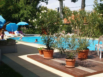 Sommer Pension Swimmingpool