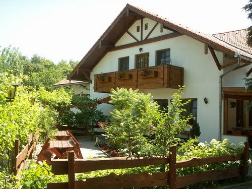 Sommer Pension Balatonföldvár